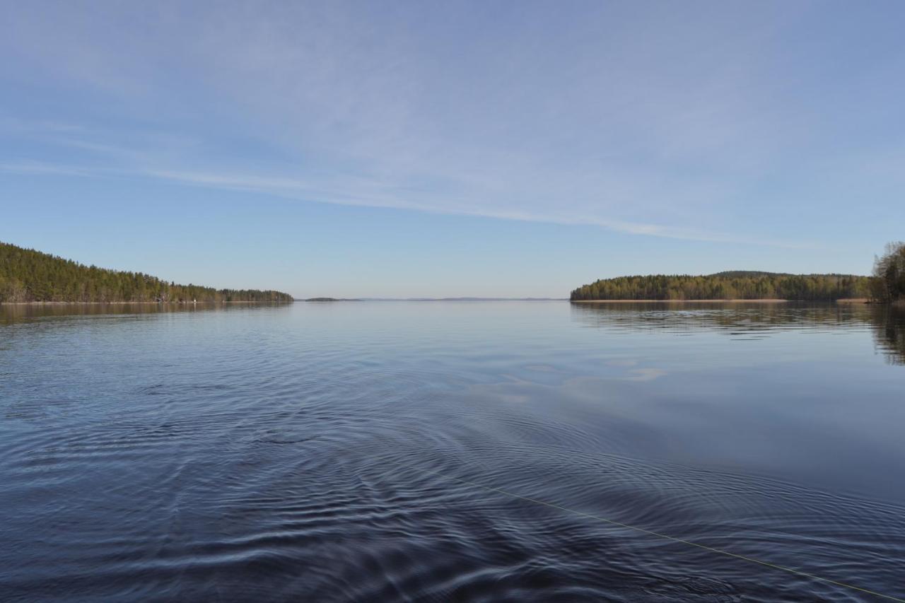 Вилла Suvituuli | Paajoen Vuokramoekit Himos Экстерьер фото